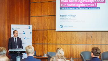 Florian Rentsch auf dem Symposium in Rostock