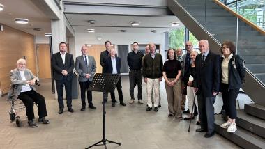 Teilnehmer der Gedenkveranstaltung zum 75. Todestag von Arno Esch am 24.07.2026